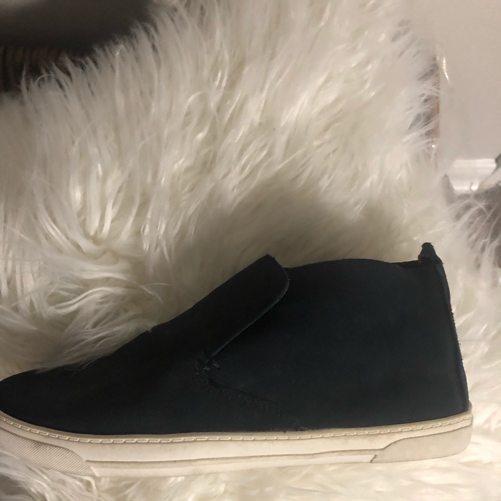 DV by Dolce Vita slip on Suede shoes - Picture 5 of 5